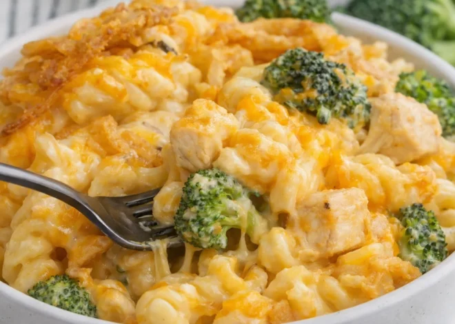 Chicken Noodle Casserole: The Easy Dinner for Everyone